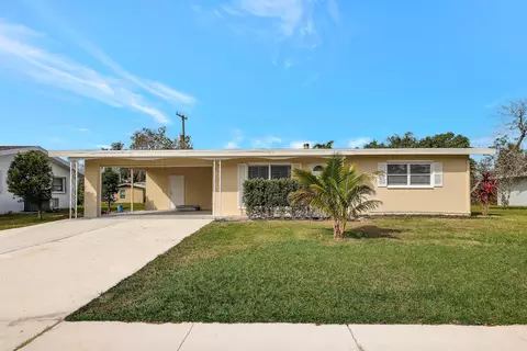 2812 SE Morningside Blvd, Port Saint Lucie, FL 34952