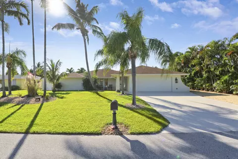 20 SE Splitrail Cir, Jupiter, FL 33469