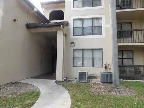 4581 W Mcnab Rd #13, Pompano Beach, FL 33069