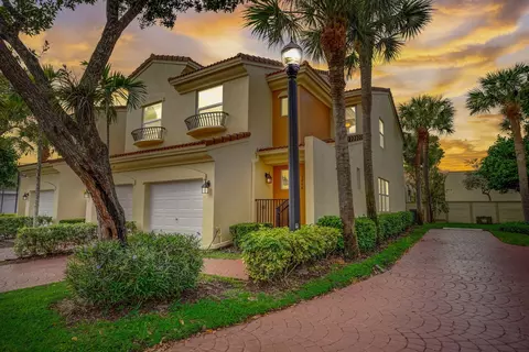 3000 Deer Creek Country Club Blvd, Deerfield Beach, FL 33442