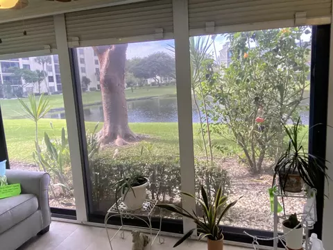 6515 Kensington Ln #104, Delray Beach, FL 33446
