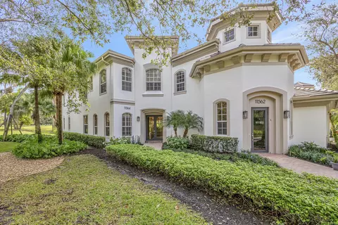 11564 Villa Vasari Dr, Palm Beach Gardens, FL 33418
