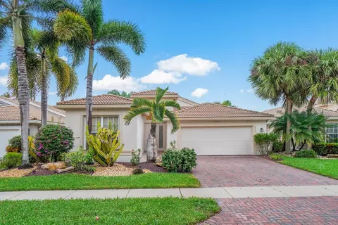8225 Sandpiper Glen Dr, Lake Worth, FL 33467