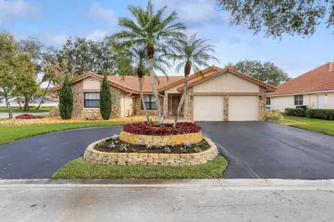 11 SW 111 Ln, Coral Springs, FL 33071