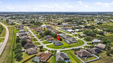 5826 NW Dooley Cir, Port Saint Lucie, FL 34986