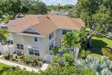 8165 Andover Ct #65B, Lake Clarke Shores, FL 33406