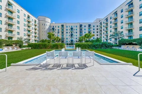 610 Clematis St #530, West Palm Beach, FL 33401