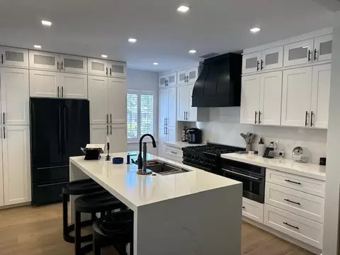 234 NW 8th St, Boca Raton, FL 33432