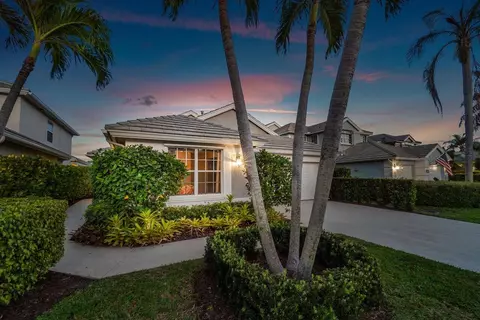 621 Masters Way, Palm Beach Gardens, FL 33418