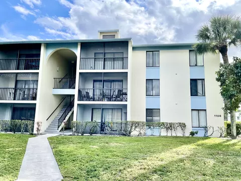 1108 Green Pine Blvd #G1, West Palm Beach, FL 33409