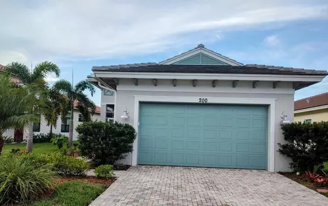 200 SE Via Tirso, Port Saint Lucie, FL 34952