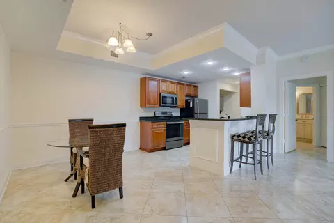 2814 Grande Pkwy #108, Palm Beach Gardens, FL 33410