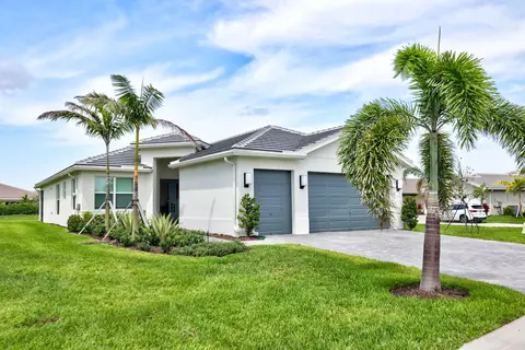 13001 SW Brook View Ter, Port Saint Lucie, FL 34987