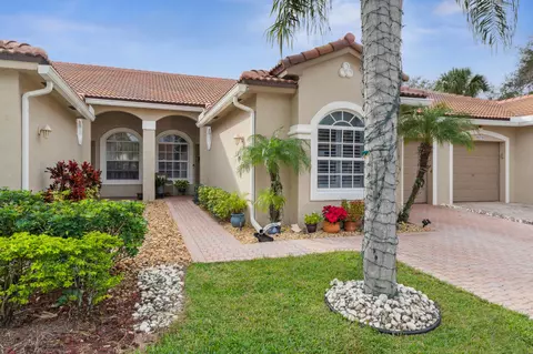 8572 Via Serena, Boca Raton, FL 33433