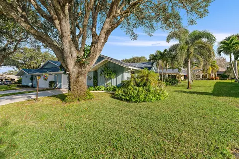 8330 SEaglewood Way, Hobe Sound, FL 33455