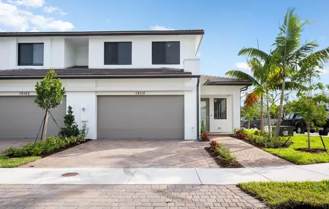 12115 SW 83 Pl, Miami, FL 33156