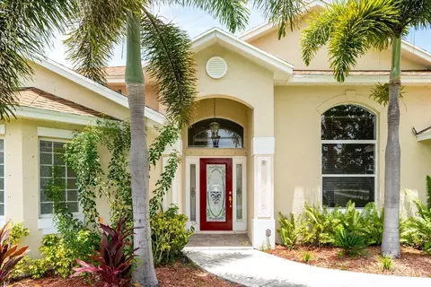 2402 SW Velarde St, Port Saint Lucie, FL 34953
