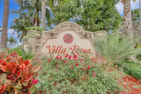 3215 Scarletta Dr, Riviera Beach, FL 33404