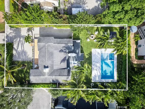 255 N Swinton Ave, Delray Beach, FL 33444