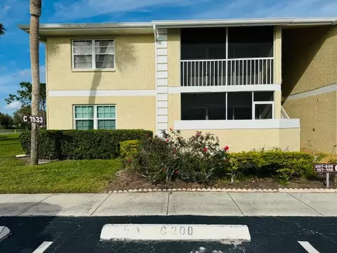 1533 SE Royal Green Cir #C 107, Port Saint Lucie, FL 34952
