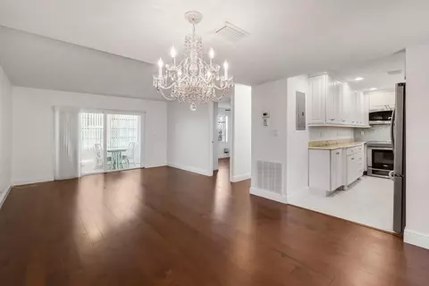 103 Lake Frances Dr #1030, West Palm Beach, FL 33411