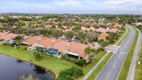 2800 Gettysburg Ln, West Palm Beach, FL 33409