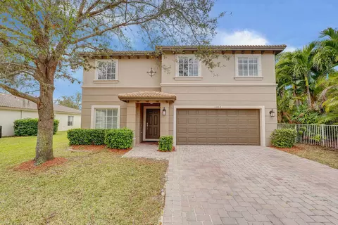 5412 SE Graham Dr, Stuart, FL 34997 photo 1