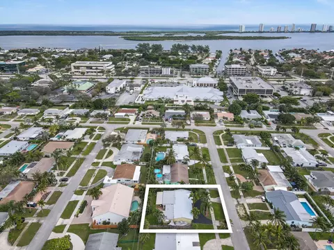 413 Gulf Rd, North Palm Beach, FL 33408