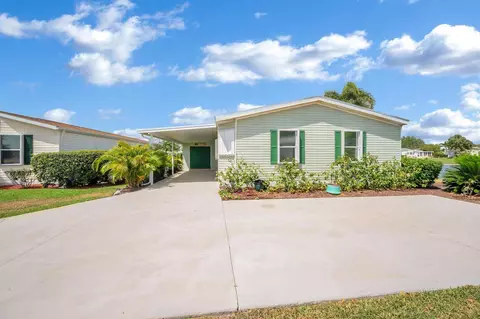3704 Nimblewill Ct, Port Saint Lucie, FL 34952