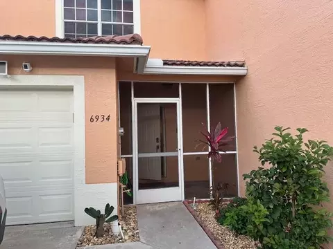 6934 Mill Brook Pl, Lake Worth, FL 33463