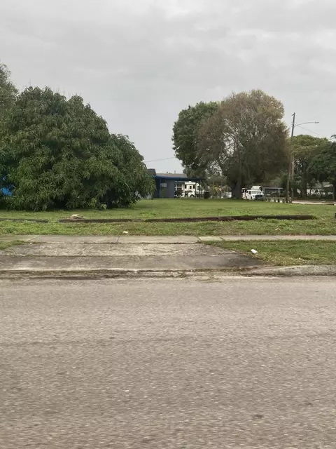 2308 Ave E Ave, Fort Pierce, FL 34950