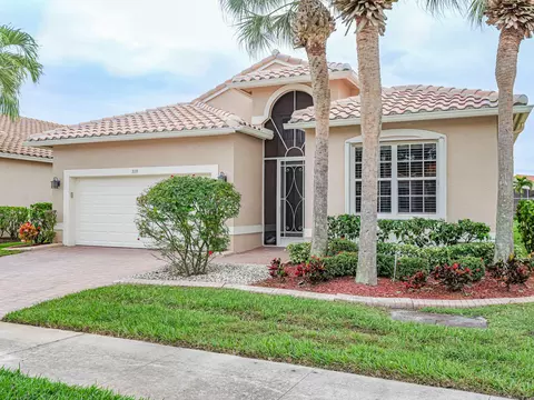 319 NW Shoreview Dr, Port Saint Lucie, FL 34986