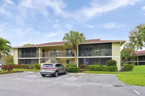 6515 Chasewood Dr #B, Jupiter, FL 33458