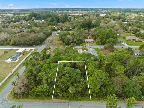 1603 N 43rd N St, Fort Pierce, FL 34950