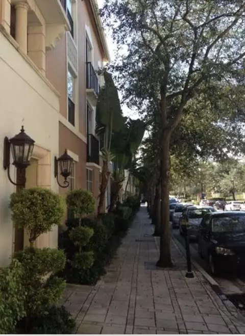 580 S Sapodilla Ave #308, West Palm Beach, FL 33401
