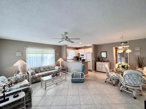 310 Sheffield M, West Palm Beach, FL 33417