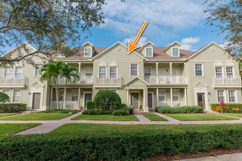 212 W Thatch Palm Cir, Jupiter, FL 33458