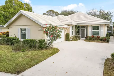 1021 Bedford Ave, Palm Beach Gardens, FL 33403