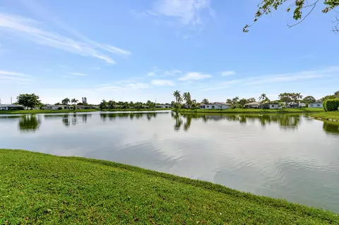 13681 Whippet Way W, Delray Beach, FL 33484
