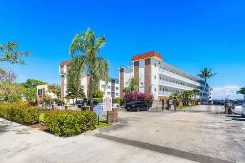 4500 N Flagler Dr #D13, West Palm Beach, FL 33407