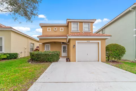 6828 Green Island Ter Ter, Lake Worth, FL 33463