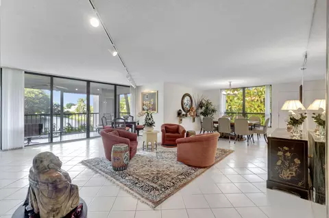 20080 Boca West Dr #425, Boca Raton, FL 33434