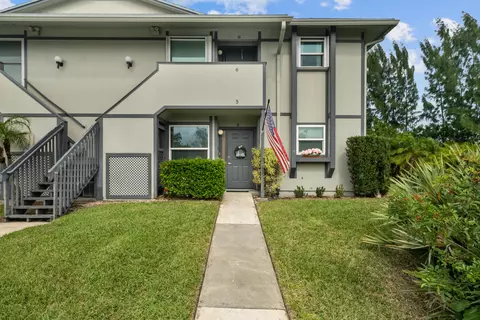 8452 SE Croft Cir #G-5, Hobe Sound, FL 33455
