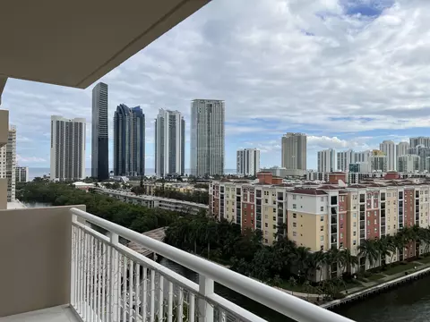 250 174th St #1202, Sunny Isles Beach, FL 33160