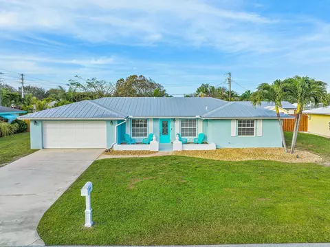 379 Franklin Rd, Tequesta, FL 33469
