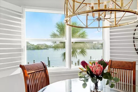 3351 Spanish Trl #208, Delray Beach, FL 33483