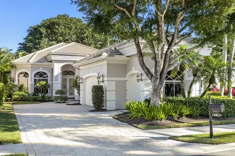 110 Island Cove Way, Palm Beach Gardens, FL 33418