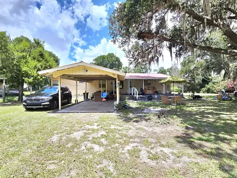 19 River Bend Rd, Lorida, FL 33857
