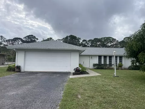 5416 Toronto Rd, Haverhill, FL 33415