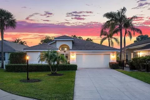 770 Clearbrook Park Cir, Delray Beach, FL 33445